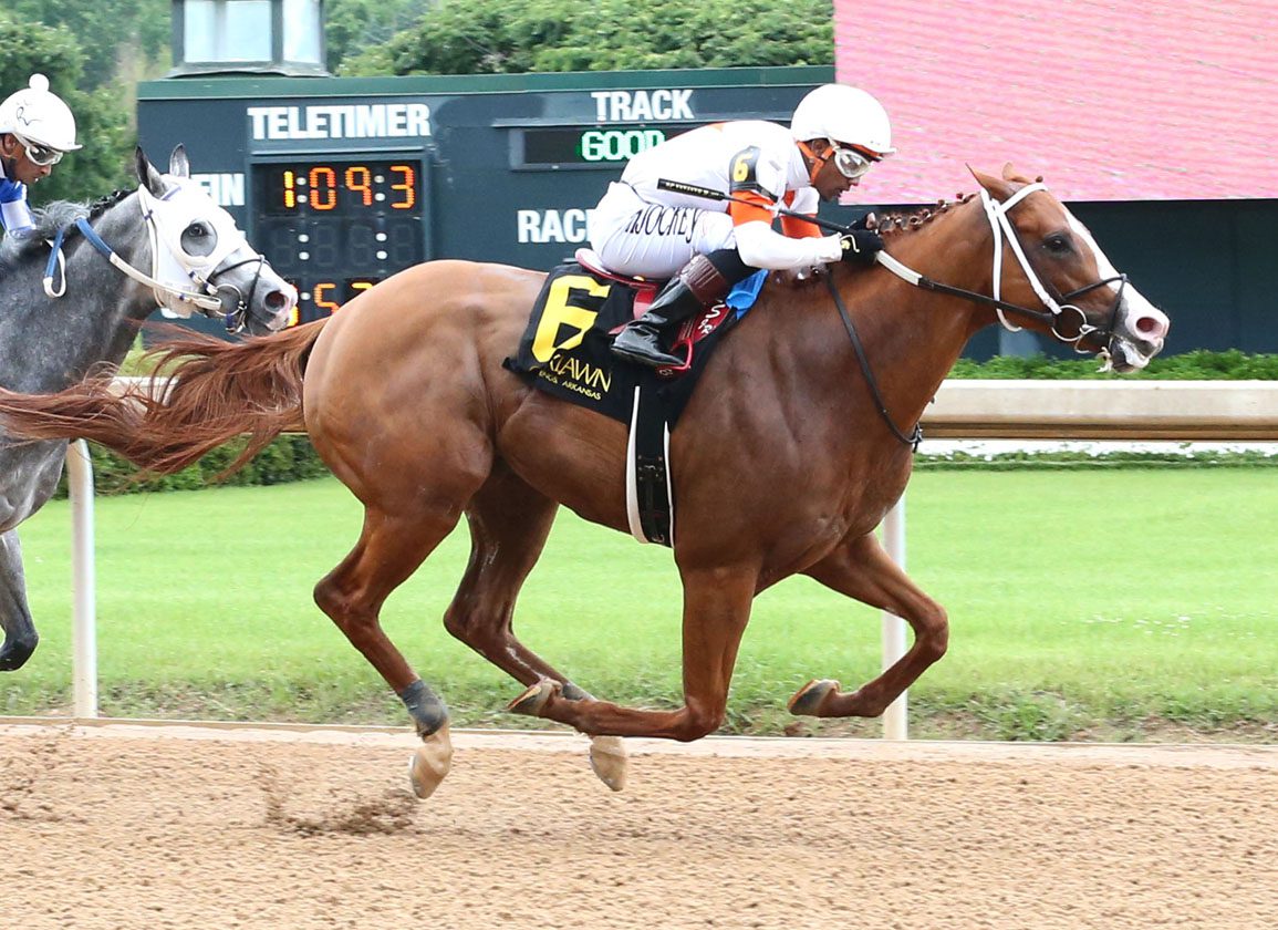 Valentine Candy Wins Bachelor, Nets Fourth Stakes During Oaklawn Meet